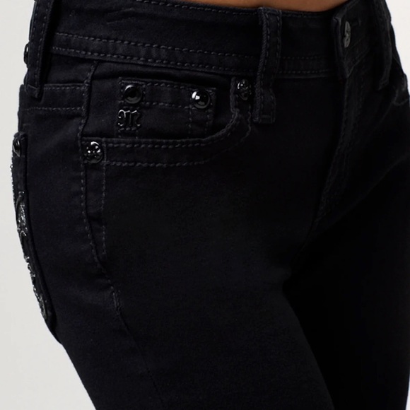 Miss Me Fleur in CarbonBootcutJeans brand new never worn (got wrong size TAG!! - Picture 3 of 8